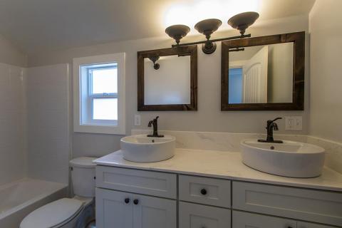 double_vanity_bathroom_remodel_curb_appeal_construction