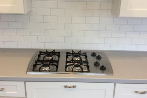 White Shaker Kitchen Cabinet Remodel Eureka Ca Curb Appeal Construction Stove Top